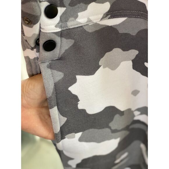 Urban Outfitters Champion Grey Camouflage Super Fleece Bib Overalls Size XS - Picture 7 of 11
